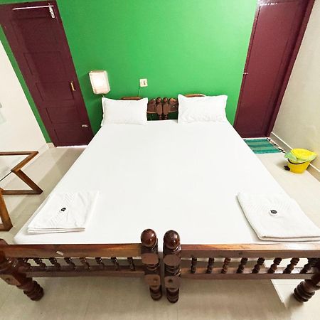 Akshay Beach Resort Varkala Bagian luar foto