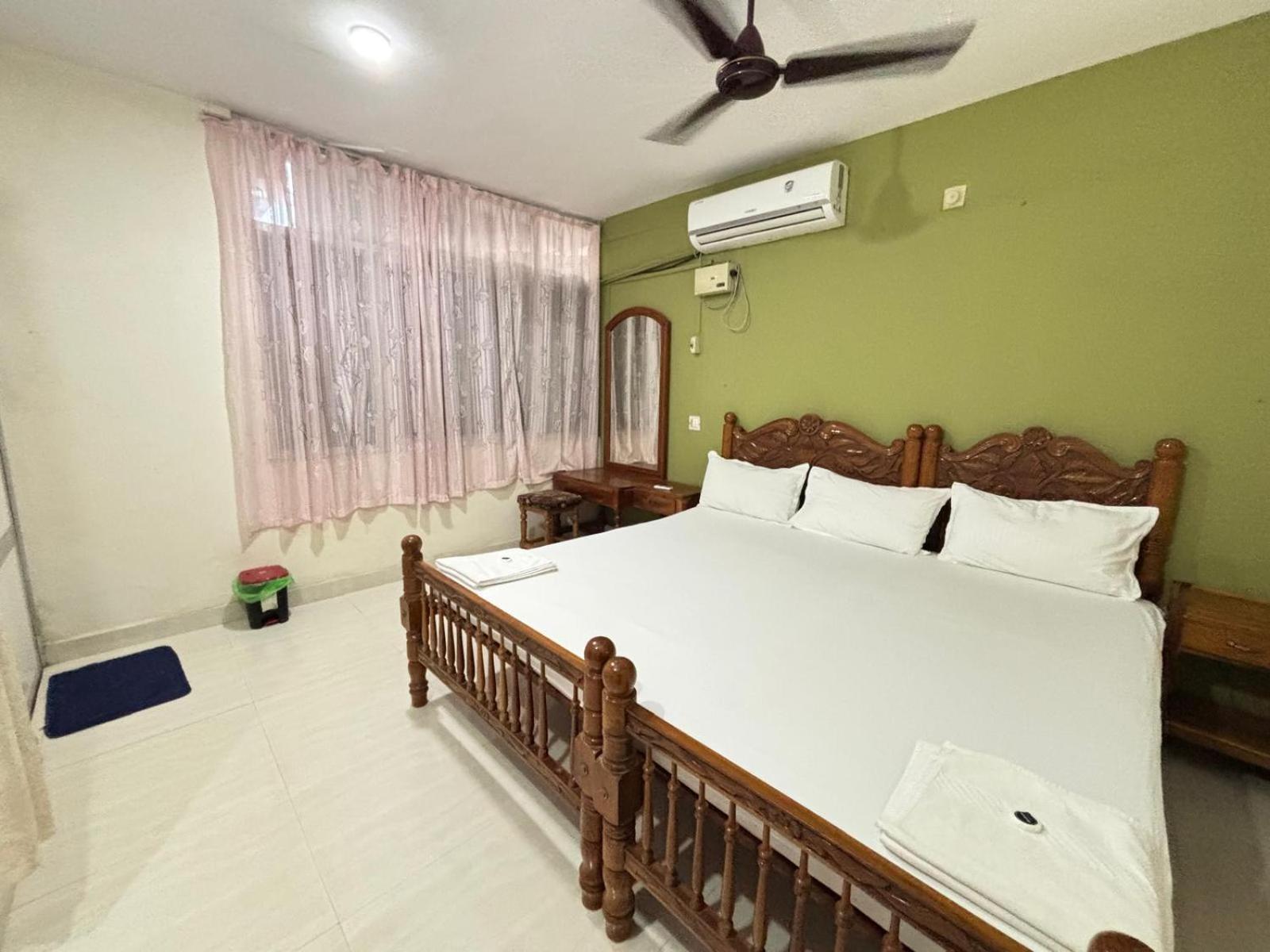 Akshay Beach Resort Varkala Bagian luar foto