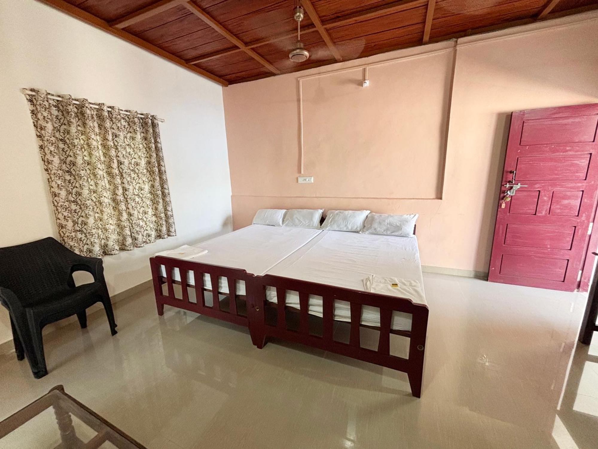 Akshay Beach Resort Varkala Bagian luar foto
