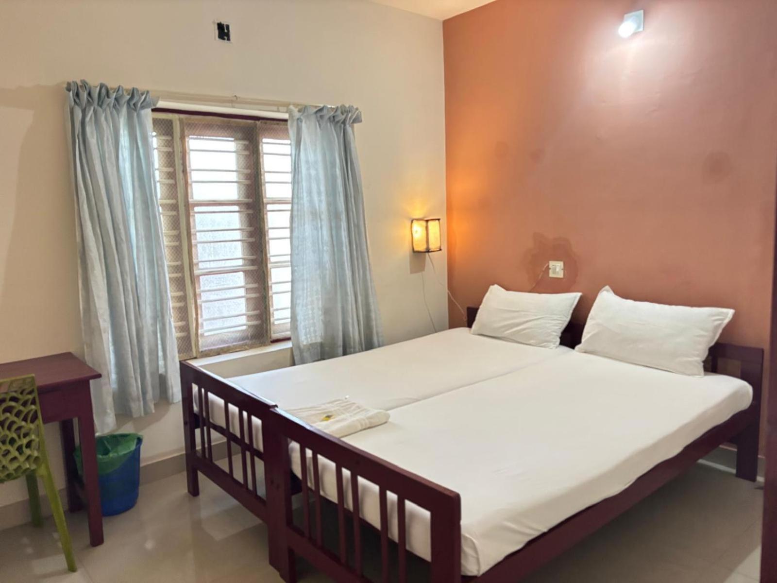 Akshay Beach Resort Varkala Bagian luar foto